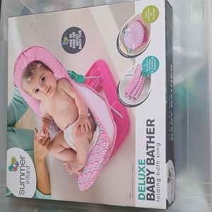 Deluxe Baby Bather